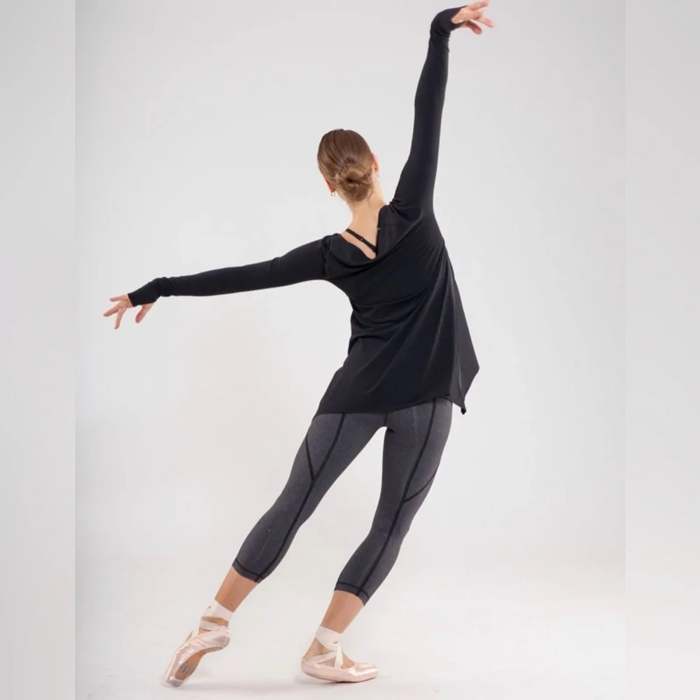 *Sold* Lululemon Rehearsal Long Sleeve - Picture 3 of 6